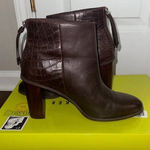 Ted Baker Alianc Ankle Bootie